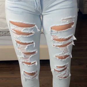 American enable light wash ripped jeans